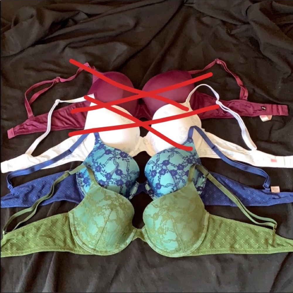 Victoria’s Secret bras bundle